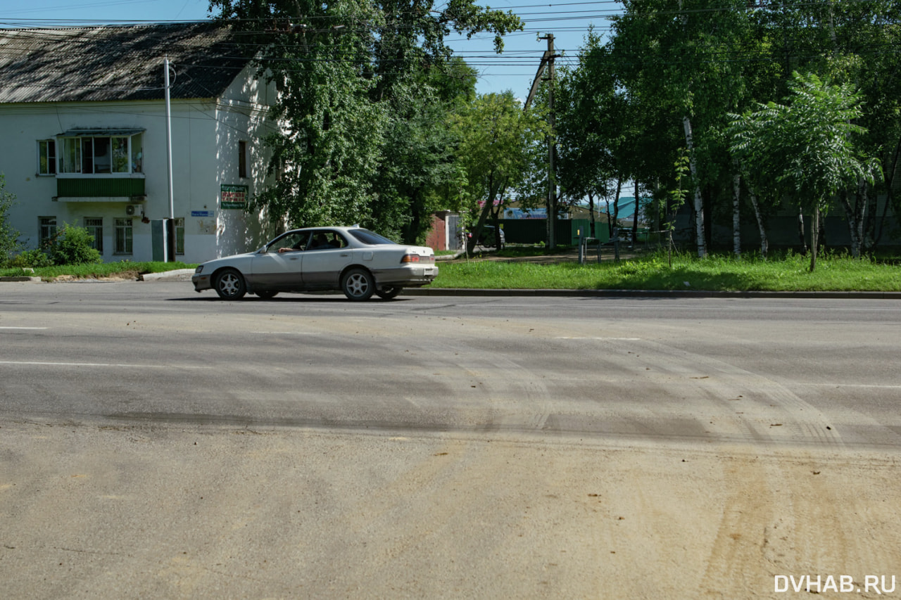 Самосвалы развозят грязь со стройки по Карла Маркса (ФОТО) — Новости  Хабаровска