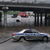 Машины утонули под мостом в районе стадиона "Строитель" — newsvl.ru