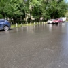 По дороге на Давыдова текут потоки желтоватой воды — newsvl.ru
