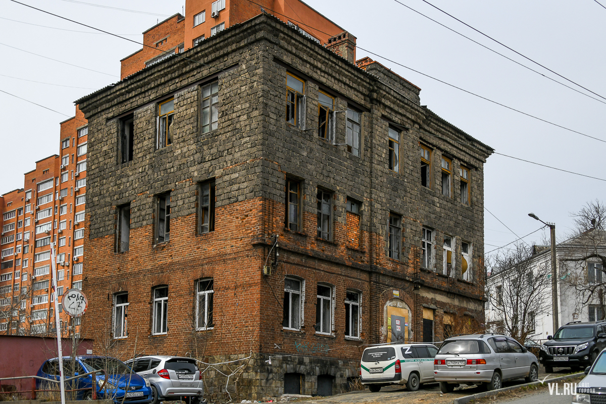 Старинный дом на Гайдамаке, фигурировавший в «деле Мещерякова»,  приватизировали за 18 млн рублей – Новости Владивостока на VL.ru