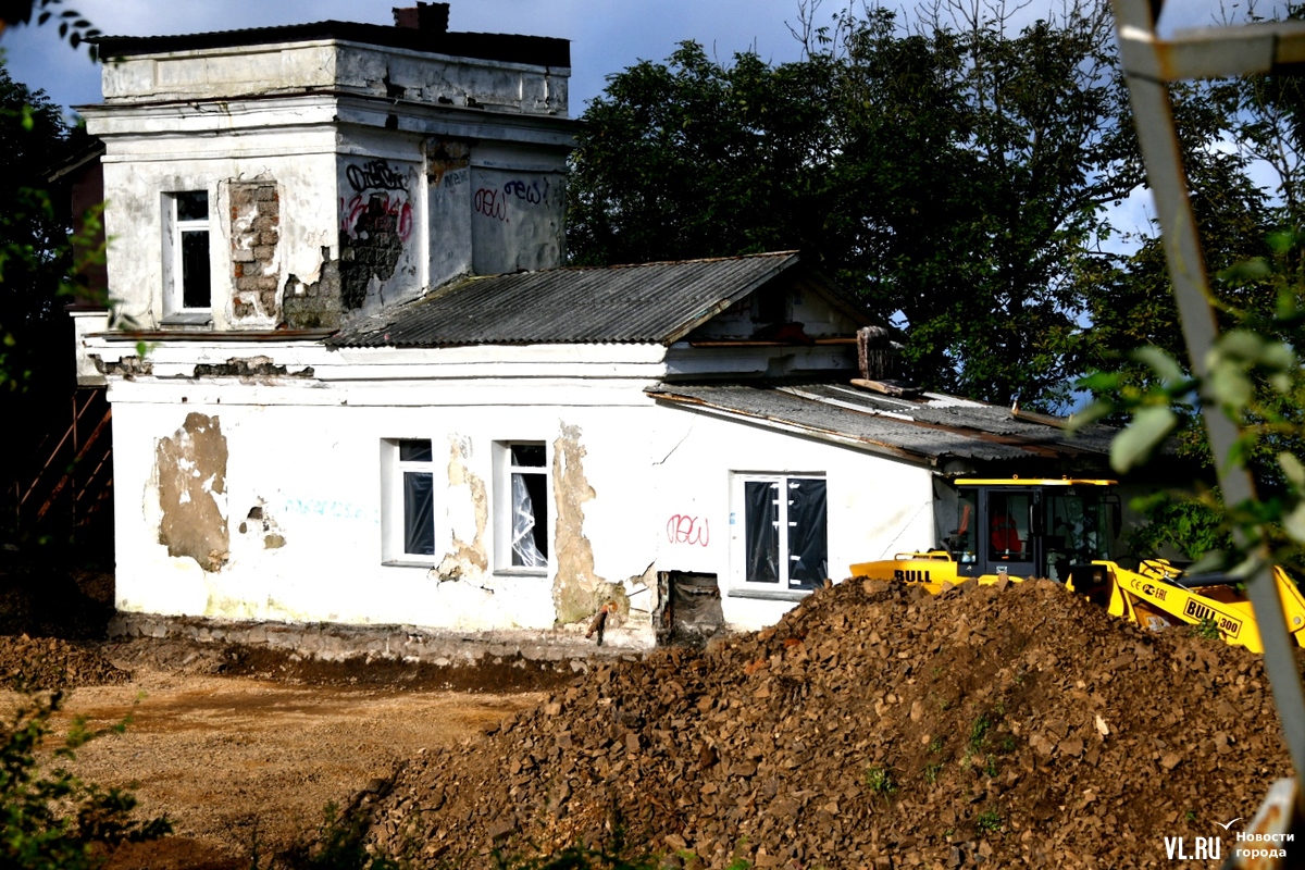 На Орлиной сопке начали готовить участок для нового общественного  пространства (ФОТО) – Новости Владивостока на VL.ru