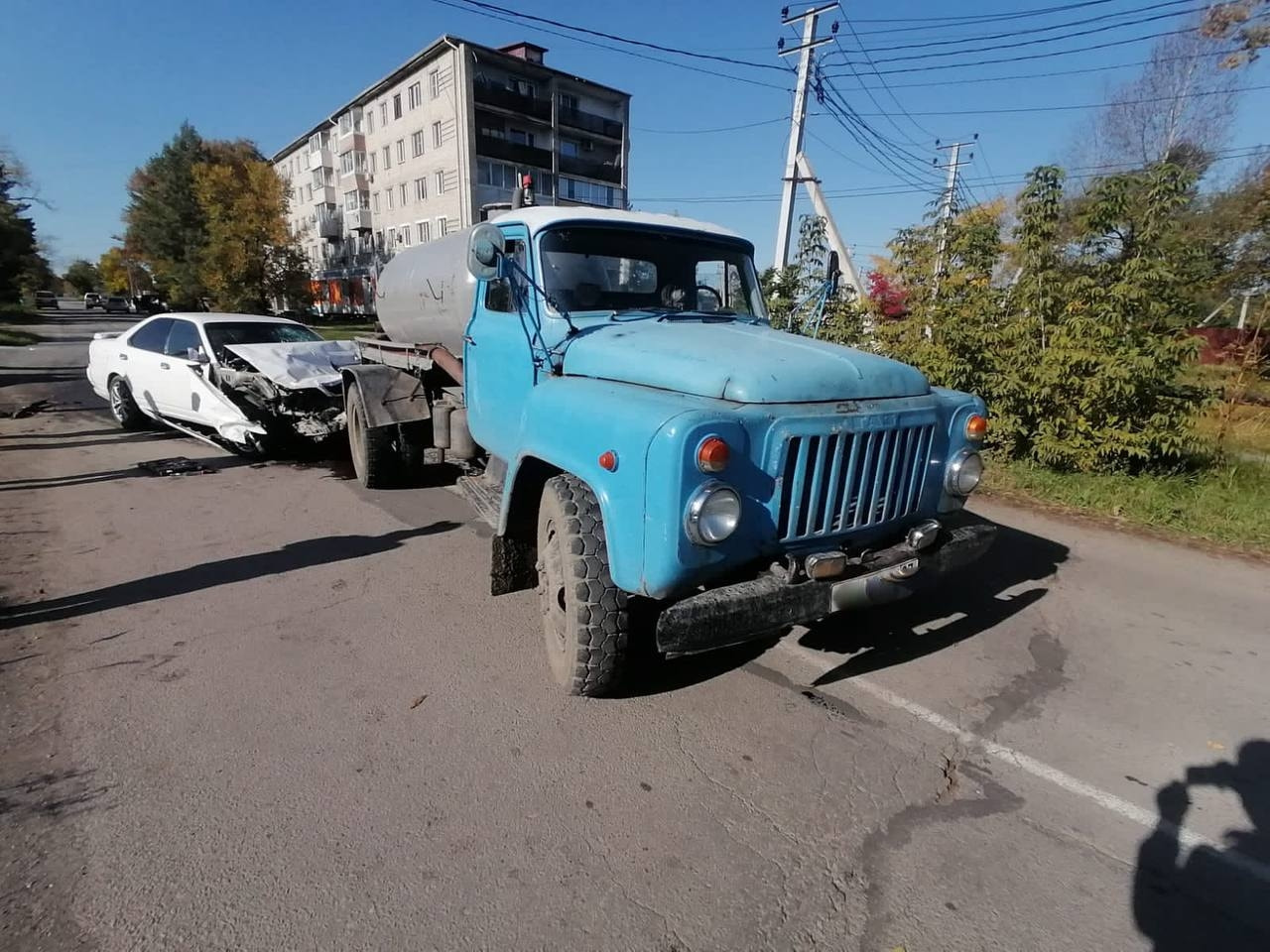 ГАЗ-53, Nissan и Suzuki столкнулись в Вяземском (ФОТО) — Новости Хабаровска