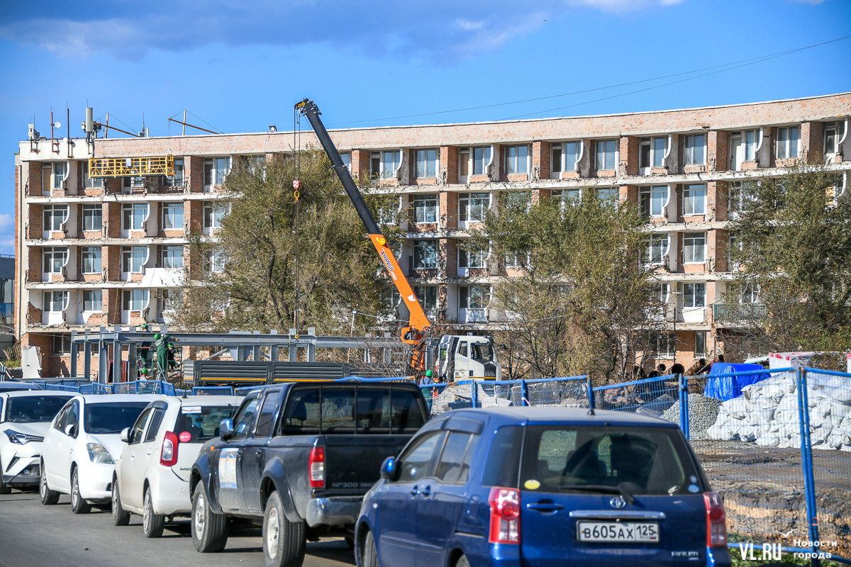 Во Владивостоке идёт реконструкция гостиницы «Амурский залив» (ФОТО) –  Новости Владивостока на VL.ru