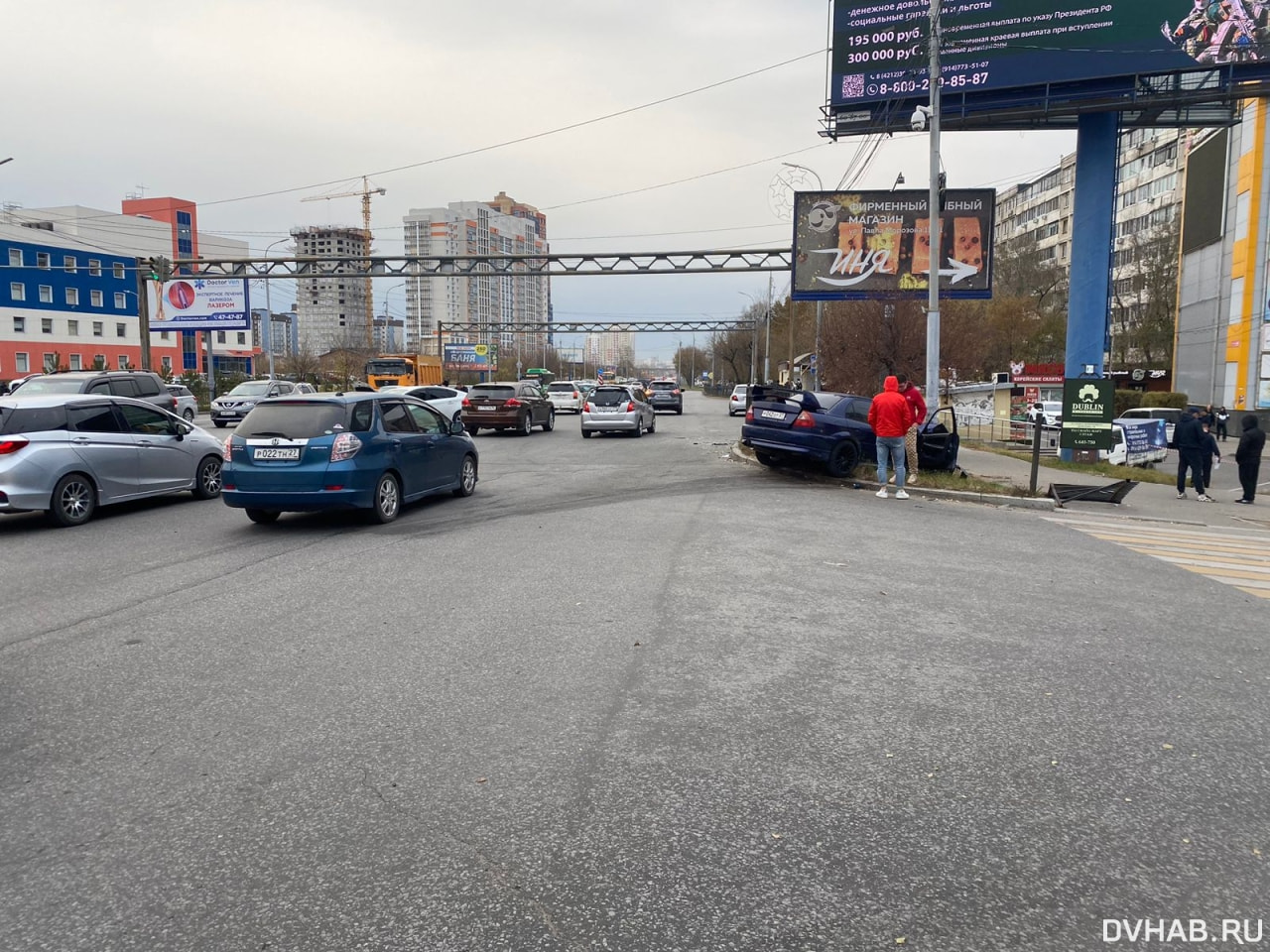 Lancer и Prius столкнулись на Павла Морозова (ФОТО) — Новости Хабаровска