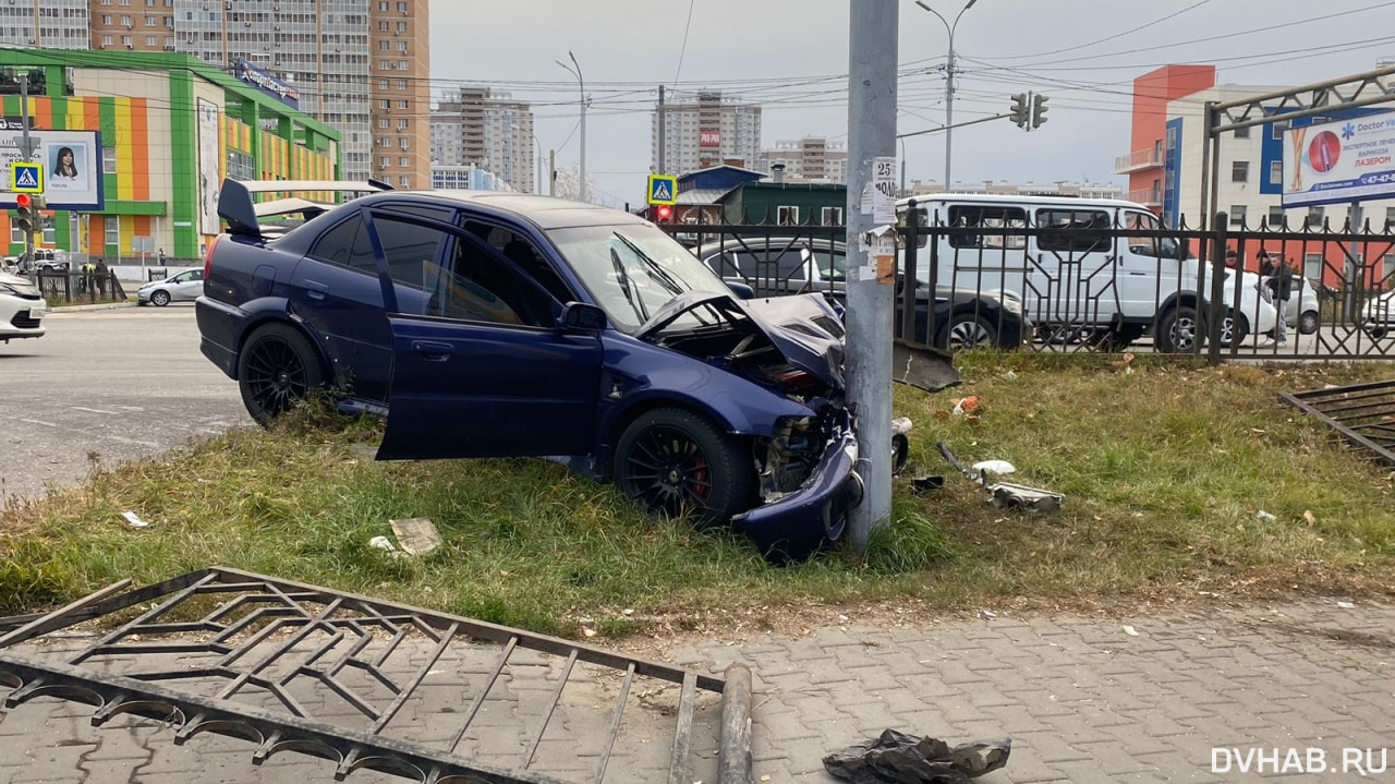 Lancer и Prius столкнулись на Павла Морозова (ФОТО) — Новости Хабаровска