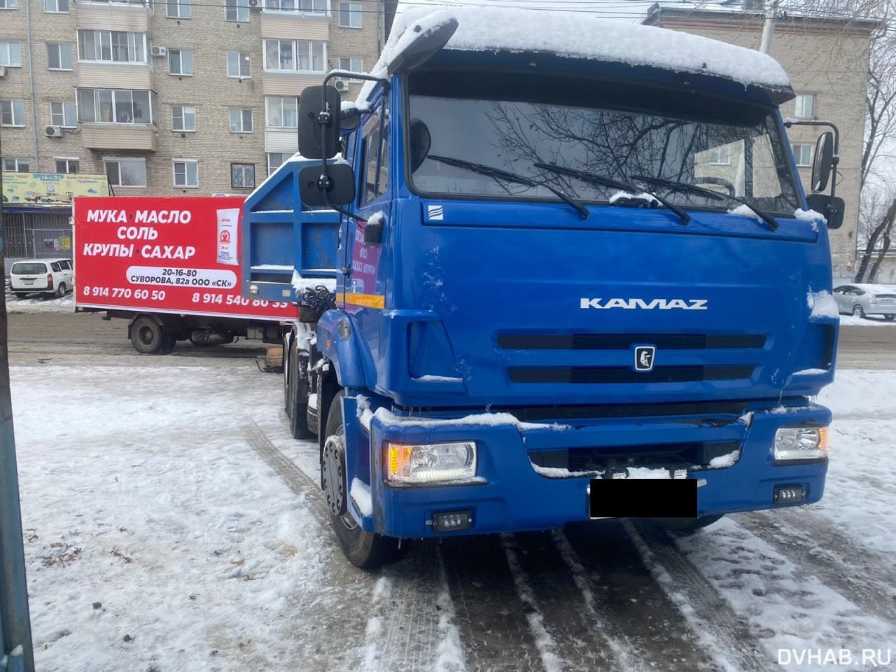 Гололед стал причиной столкновения КамАЗа и Hino на Узловой (ФОТО) —  Новости Хабаровска