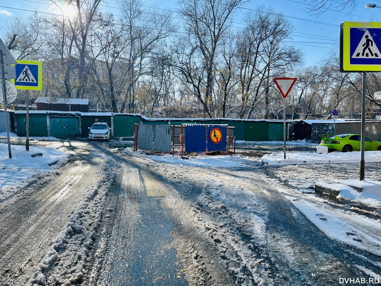 Заново перекопали и бросили недавно отремонтированную дорогу на Яшина  (ФОТО) — Новости Хабаровска