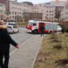 Пожарные пытаются проехать к дому на улице Горшкова, 44 — newsvl.ru