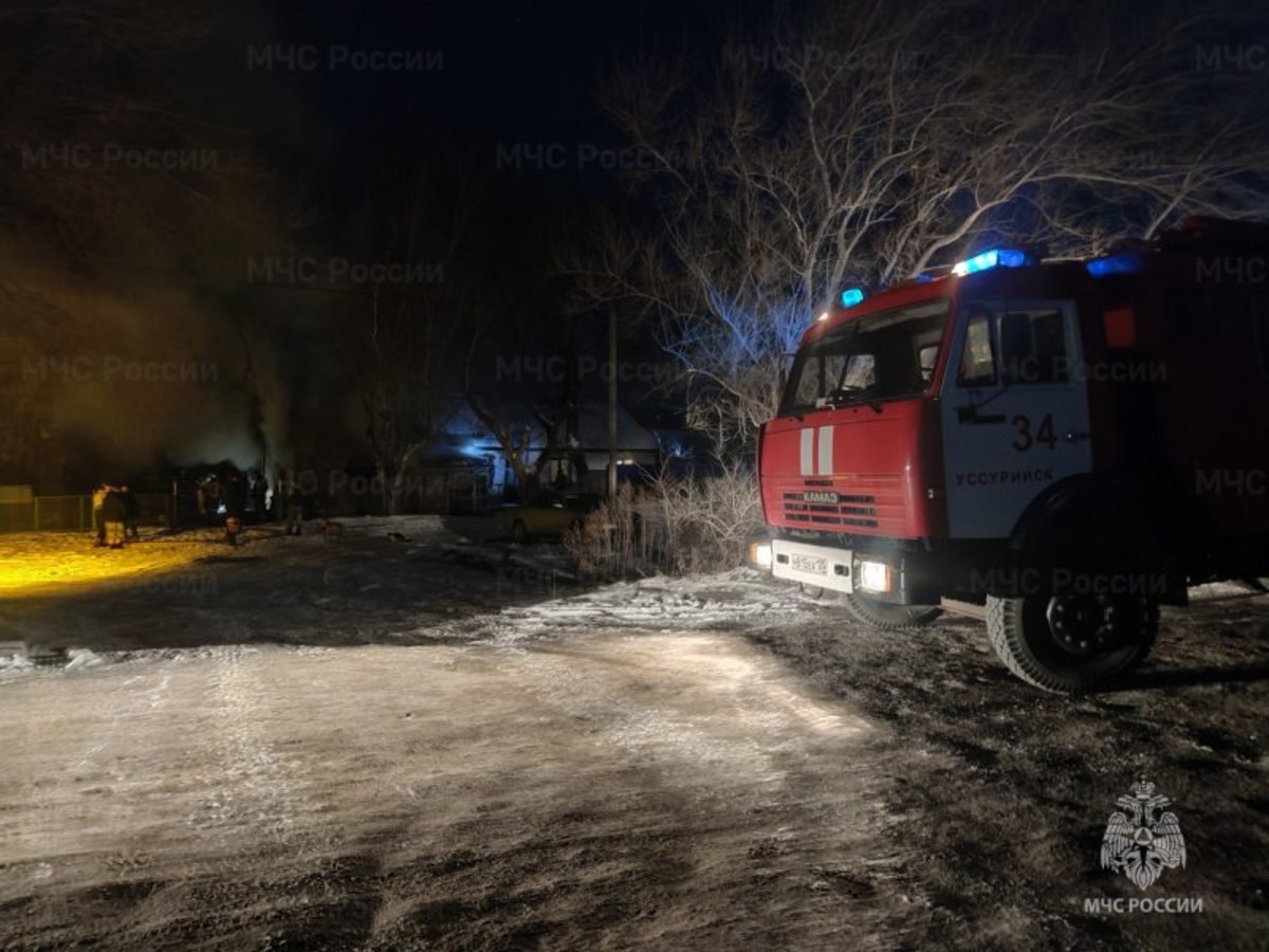 В Благовещенске на 4 часа от электричества отключили многоквартирный дом, частный сектор и светофор