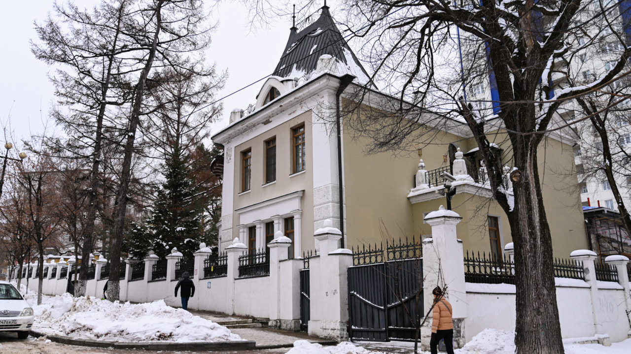 Памятник архитектуры в центре Хабаровска отреставрируют под гостиницу  (ФОТО) — Новости Хабаровска