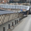 Пострадала конструкция для пешеходов в районе бывшего пивзавода «Ливония»  — newsvl.ru