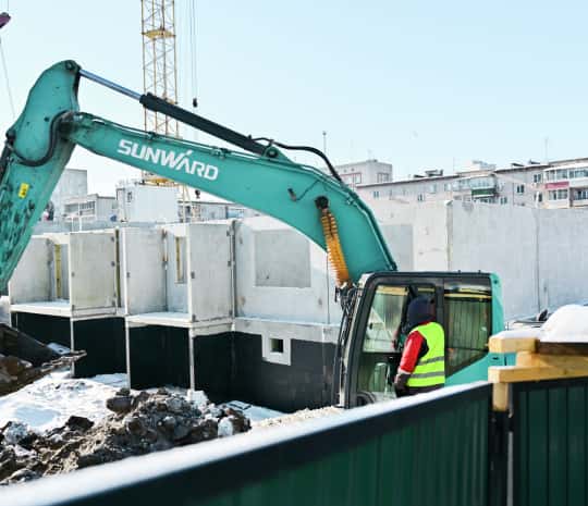 братск бараки. бараки хабаровск. расселили барак хабаровск. особняк фургала. деревянные бараки в хабаровске.