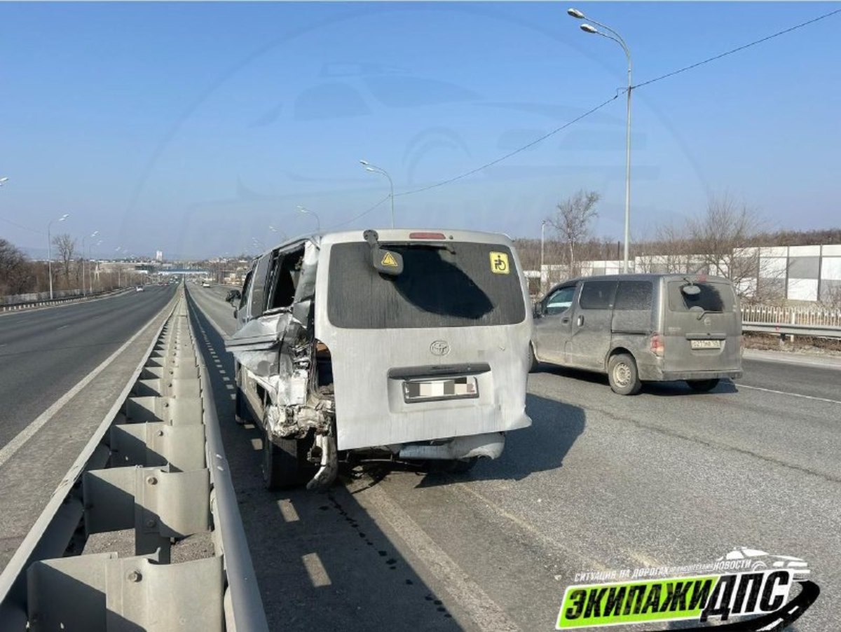 В Трудовом внедорожник насмерть сбил мужчину, который вышел осмотреть  повреждения своей машины после ДТП – Новости Владивостока на VL.ru