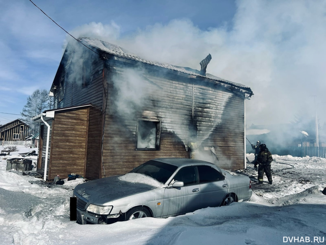 Частный дом загорелся в СНТ «Пчелка» (ФОТО) — Новости Хабаровска