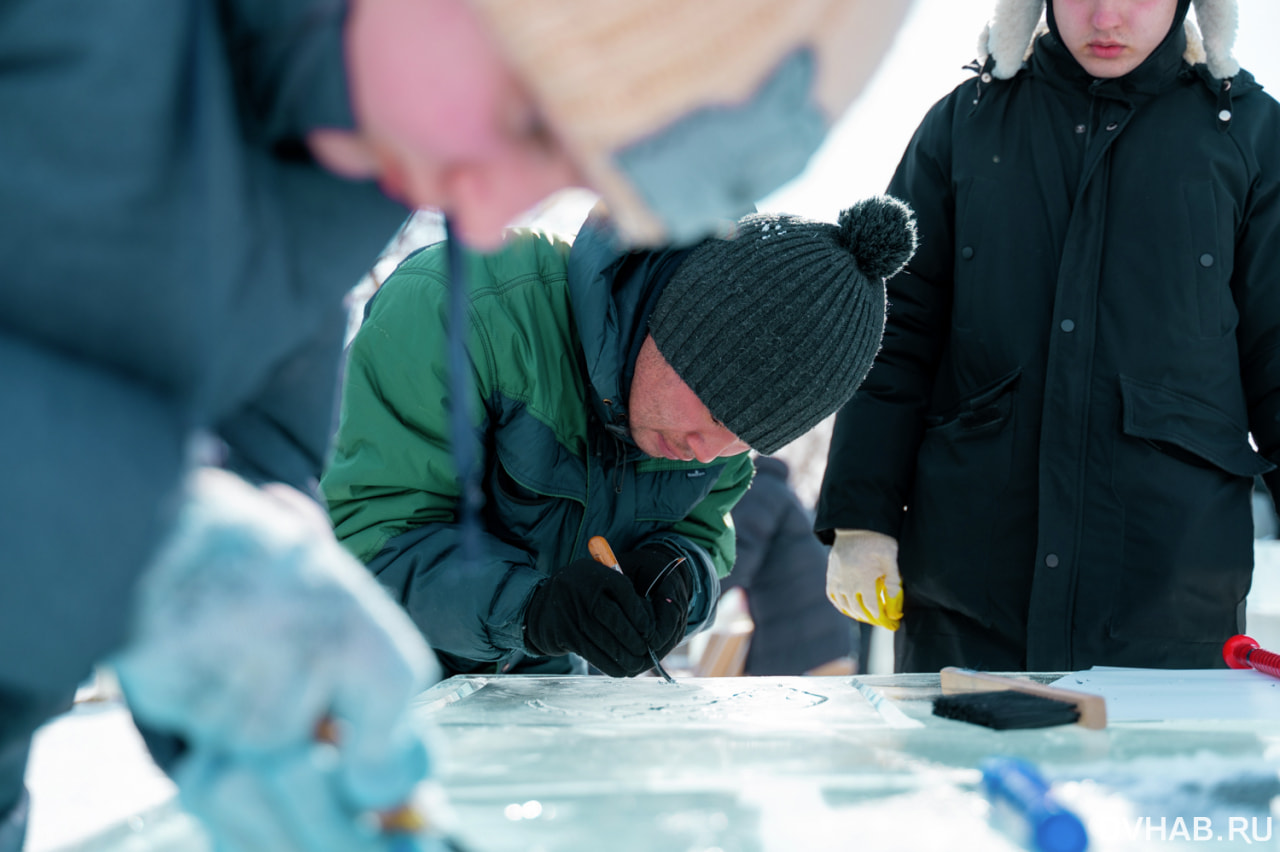 хабаровск набережная амура. новогодняя площадь. ледоход амур хабаровск. ледоход амур хабаровск. хабаровск ледяные фигуры 2022.