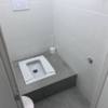 В туалете на Адмирала Фокина холодная вода есть — newsvl.ru