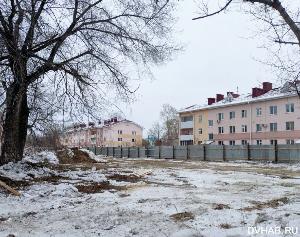 На месте бывшего гаража УМВД в Комсомольске построят жилой дом (ФОТО) —  Новости Хабаровска