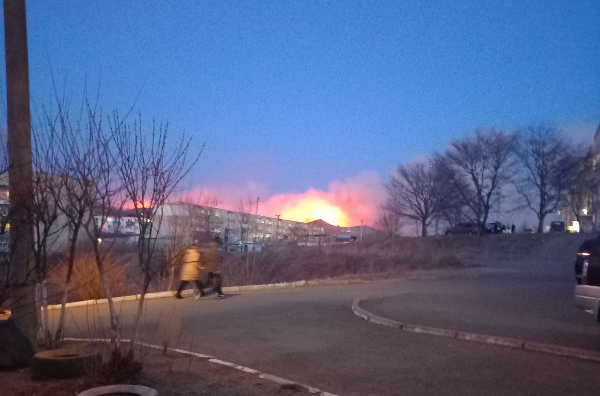 В Хасанском районе сгорел дом семьи смотрителей маяка Гамова – Новости  Владивостока на VL.ru