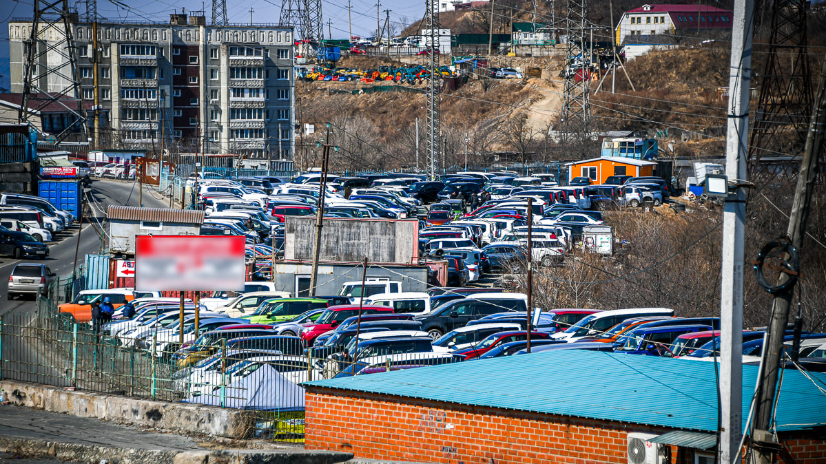 Остатки авторынка «Зелёный угол» зачищают во Владивостоке — Новости  Хабаровска