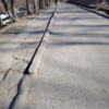 Местные жители жалуются на строительную технику на узкой дороге — newsvl.ru