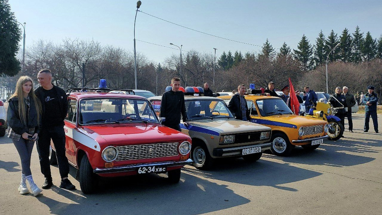 В Москву на ретро-автомобилях отправились комсомольчане (ФОТО; ВИДЕО) —  Новости Хабаровска