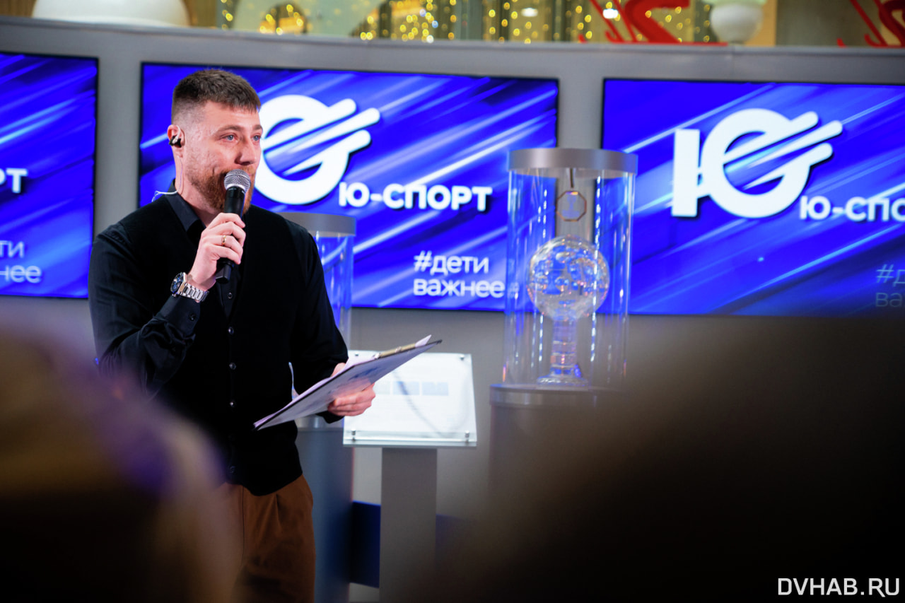 Выставку наград Юлии Чепаловой открыли в Brosko Mall (ФОТО; ВИДЕО) —  Новости Хабаровска