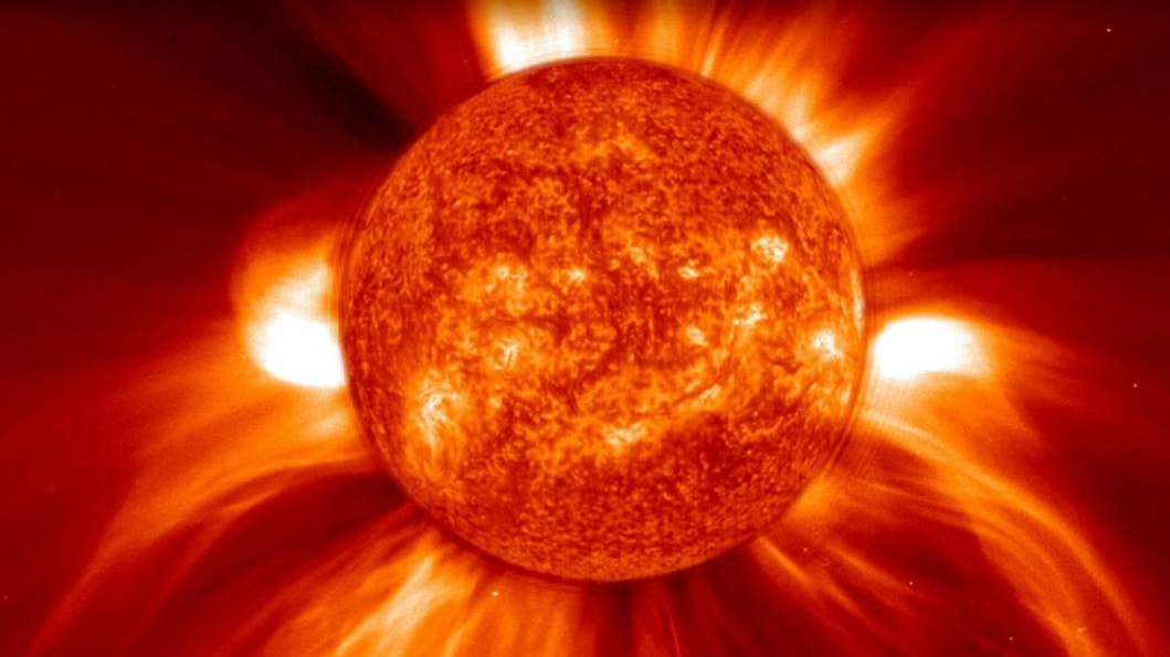 Новости к завтраку: две мощнейшие вспышки за сутки произошли на Солнце