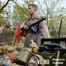 В сквере Суханова можно посмотреть на вооружение времён ВОВ и поотжиматься в рамках всероссийской акции 
