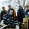 Можно вблизи рассмотреть винтовки и пистолеты-пулемёты военных лет — newsvl.ru