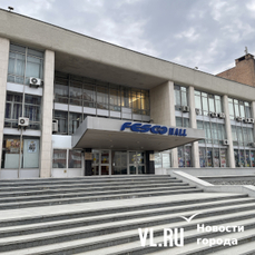 Спустя полгода после переименования FESCO Hall на здании появится вывеска &laquo;Концерт Холл&raquo;