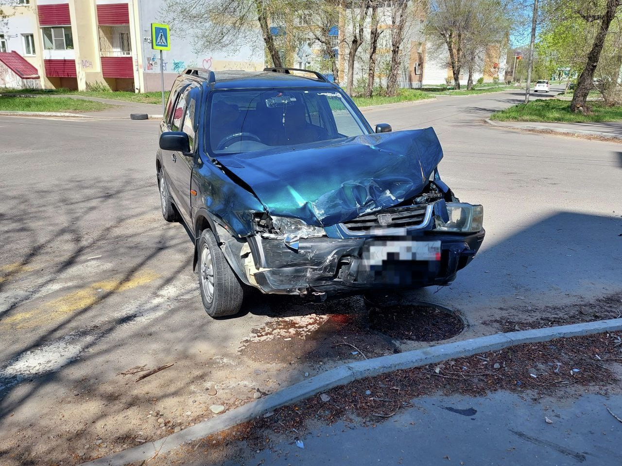 Toyota Prius Alpha перевернулась после ДТП на Пионерской (ФОТО) — Новости  Хабаровска