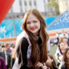 Школьницы охотно позировали фотографам — newsvl.ru