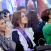 Выпускники заворожённо смотрели на артистку  — newsvl.ru