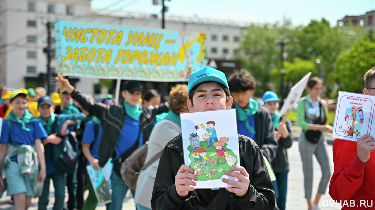 Масштабным шествием «зеленых» отметили свой праздник экологи (ФОТО; ВИДЕО)