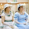 Среди зрителей были и дамы в исторических платьях — newsvl.ru