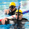 Страхующие готовы оперативно вытащить спортсмена из воды при необходимости — newsvl.ru