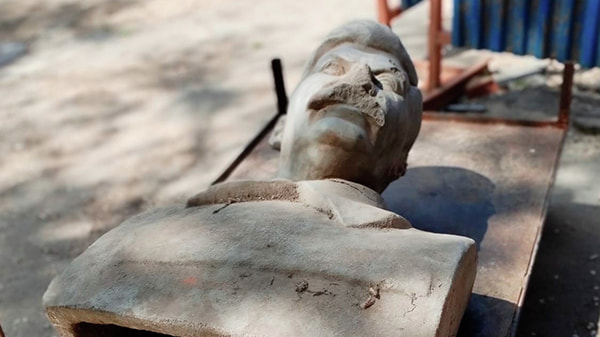 Двухсоткилограммовый памятник Сталину нашли рядом с СИЗО