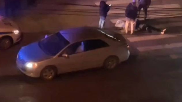 Ночью на Ворошилова Toyota сбила пешехода