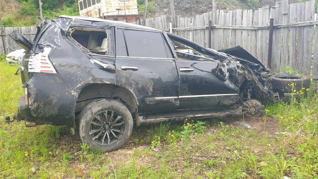 В ночной аварии в Бикине погибли водитель и пассажир Lexus (ФОТО)