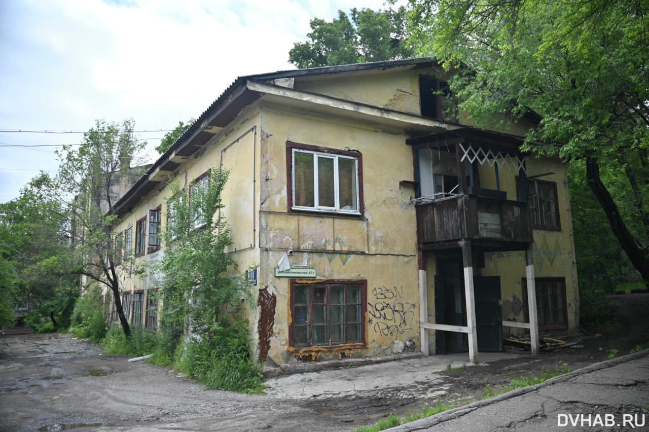 На соседей из «сталинки» с непонятным статусом жалуются хабаровчане (ФОТО)  — Новости Хабаровска