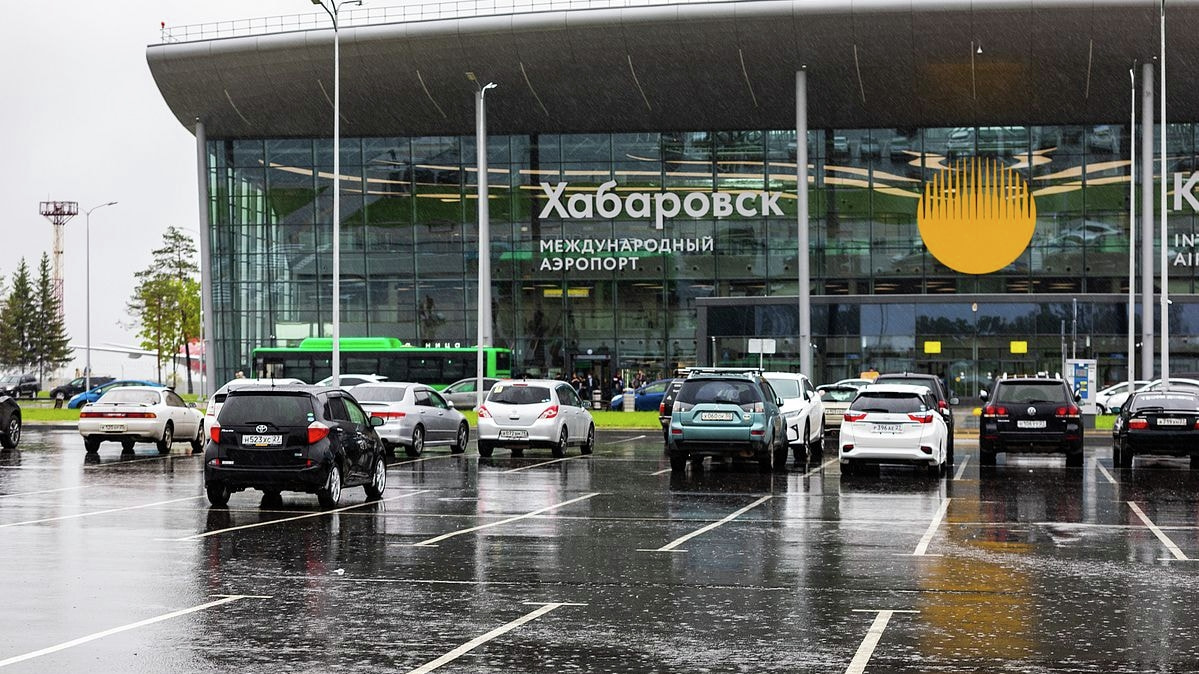 Житель Приморья украл багаж стюардессы в хабаровском аэропорту