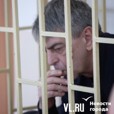 Киллеру Трифоновской банды суд в Новосибирске смягчил приговор