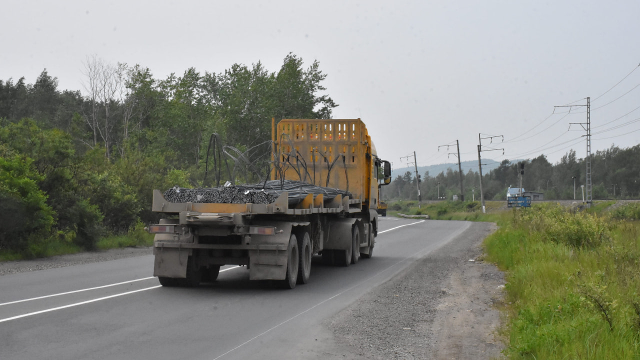 Одну из самых проблемных дорог отремонтировали в Комсомольске (ФОТО)