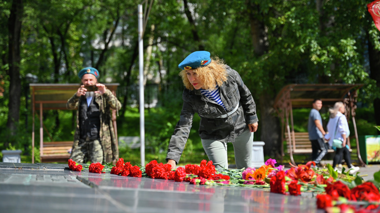 Крестным ходом и молебном отметили в Хабаровске День ВДВ (ФОТО; ВИДЕО)