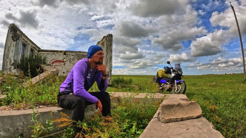 Почти месяц хабаровский мотоциклист возвращался домой из Москвы (ФОТО)