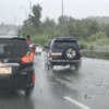 На трассу перед Артёмом водой вынесло грунт — newsvl.ru