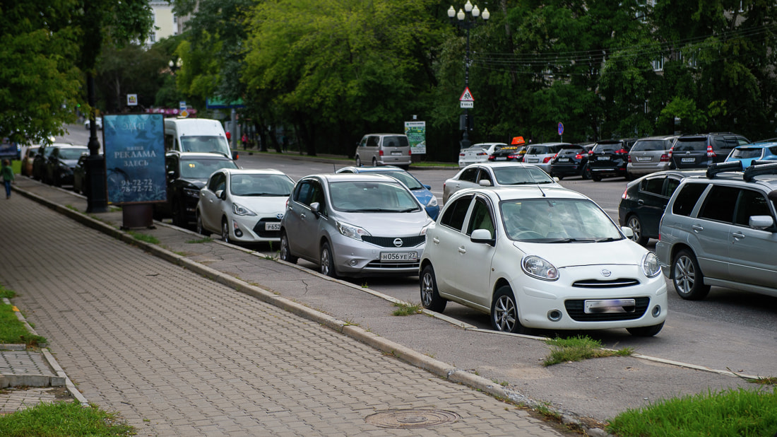 Закрыть центр для авто и сделать платные парковки на бульварах собирается мэрия