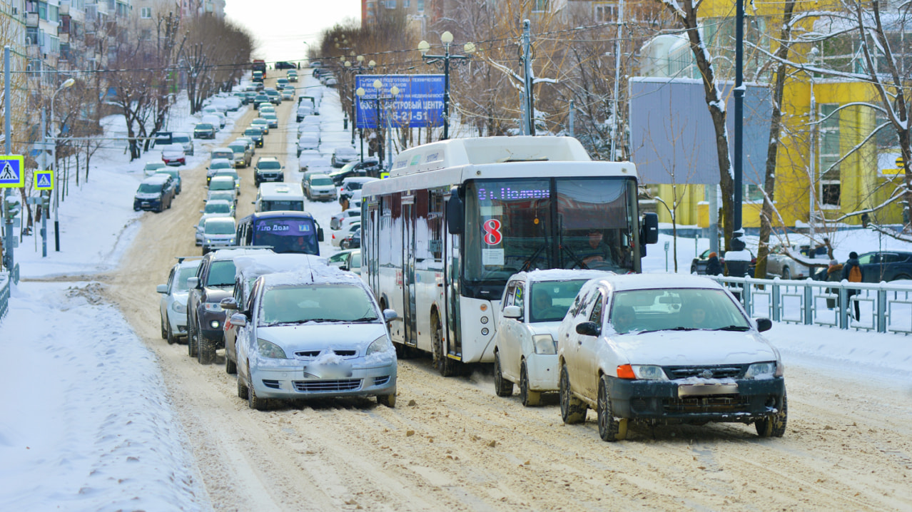 Емкости с песчано-соляной смесью установят на подъемах во время гололеда