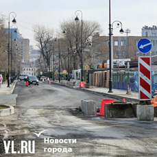 На Батарейной частично заасфальтировали дорогу в один слой – доделать ремонт обещают на выходных (ФОТО)