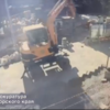 Водителю и представителю подрядчика предъявили обвинение по делу о наезде экскаватора на девочку во Владивостоке
